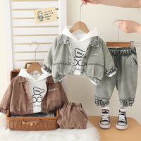Boys' Spring and Autumn Outfit 2025 New Korean Style Trendy Embroidered Letter Denim Hoodie Three-Piece Set Autumn Clothing