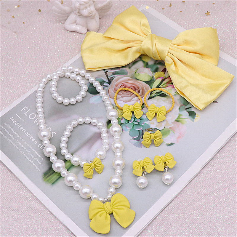 Children's Necklace Set, Cute Bow, Large Pearl Necklace, Bracelet, Ring, Earrings, a Set of Jewelry for Little Girls