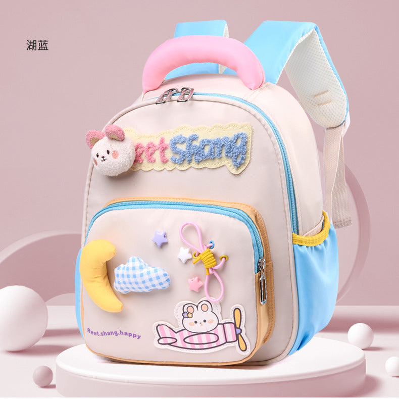New Kindergarten School Bag Girls' Kindergarten Small Class Middle Class Large Class Cartoon Lightweight Soft Travel Children's Male Backpack