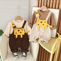 2025 New Boys Autum Suit Kidsren's Fashionable Boy 0-4 Years Old Baby Giraffe Suspender Two-Piece Set