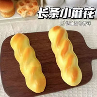 Best-Selling Squishy Fake Food Pretend Wet-Soft Sticky Twisty Bread Squeeze Toy—Slow-Rebound PU Whipped Dough, Wholesale