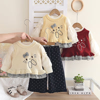 Girls' Autumn Outfit 2026 New Set: Stylish Casual Polka Dot Rabbit Sweater for Children, Spring and Autumn Three-Piece Set for Babies