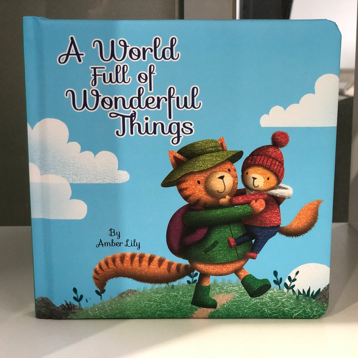 Original English Picture Books with Audio, Choose from the Young Children Series of English Picture Books and English Reading Materials for Children