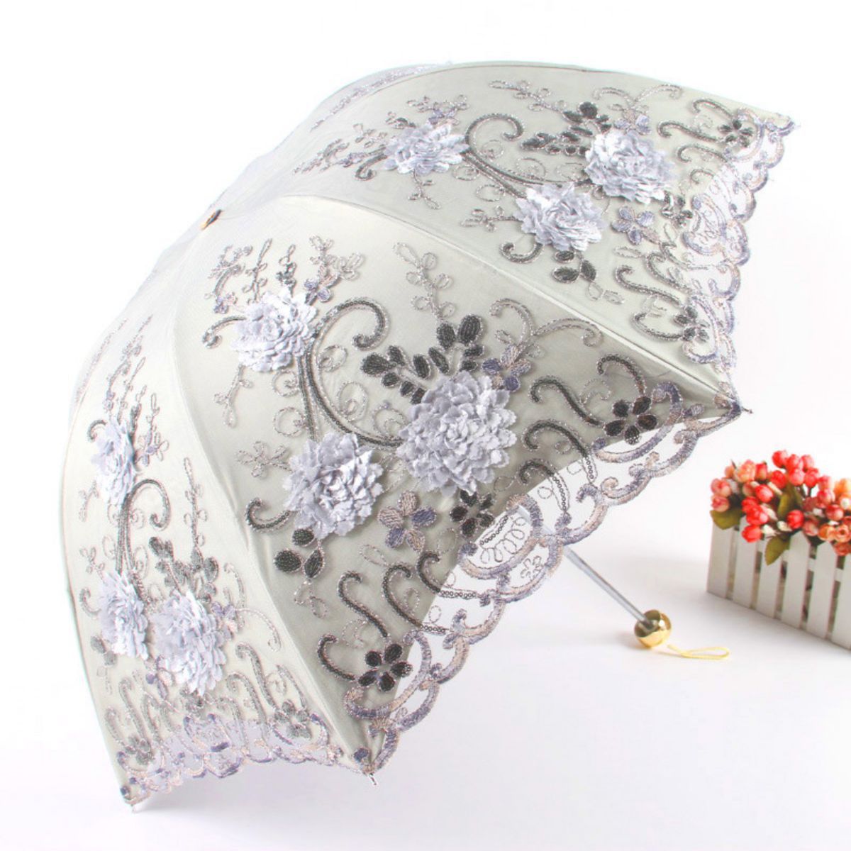 TEMU cross-border for manufacturers folding vintage embroidered lace double vinyl three-fold umbrella wedding umbrella