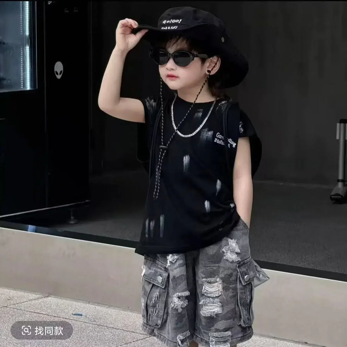 Summer Boys Loose Sleeveless Printed T-Shirt Tops + Hole Shorts Set Child Outfit Handsome Kids Clothes Boys 2-10Y Vest Suit