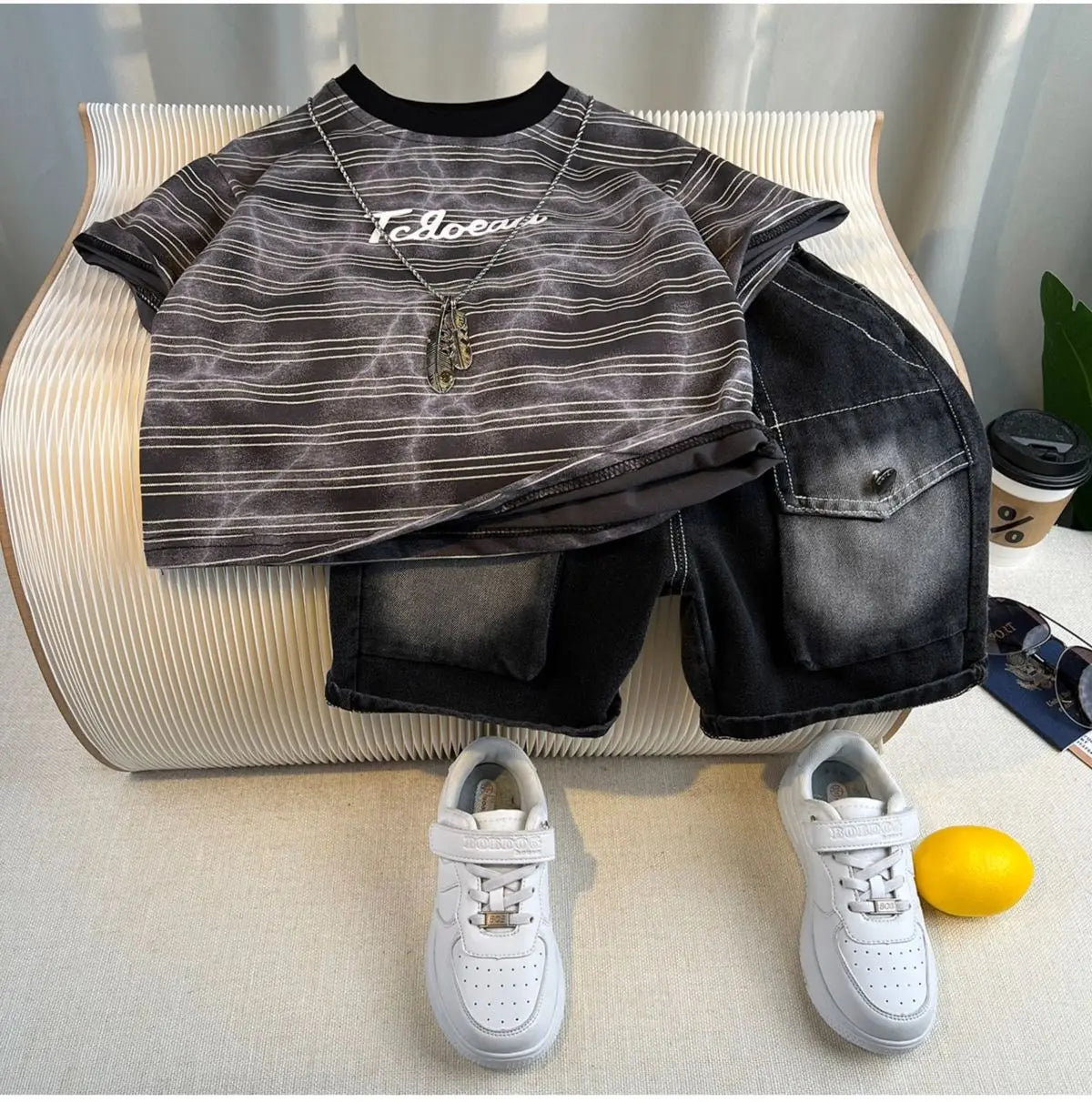 New Boys Fashion Summer Cotton Letter Printing T-shirts+Graffiti Denim Shorts 2pcs Set Kids Korean Outfits Sets Children