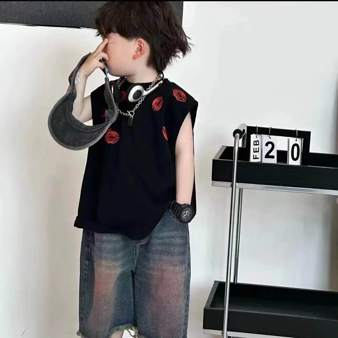New Korean Fashion Set Design Sense Street Printed Vest Shirt Broken Edge Short Jeans Two-piece Suits - Boys Summer & Party