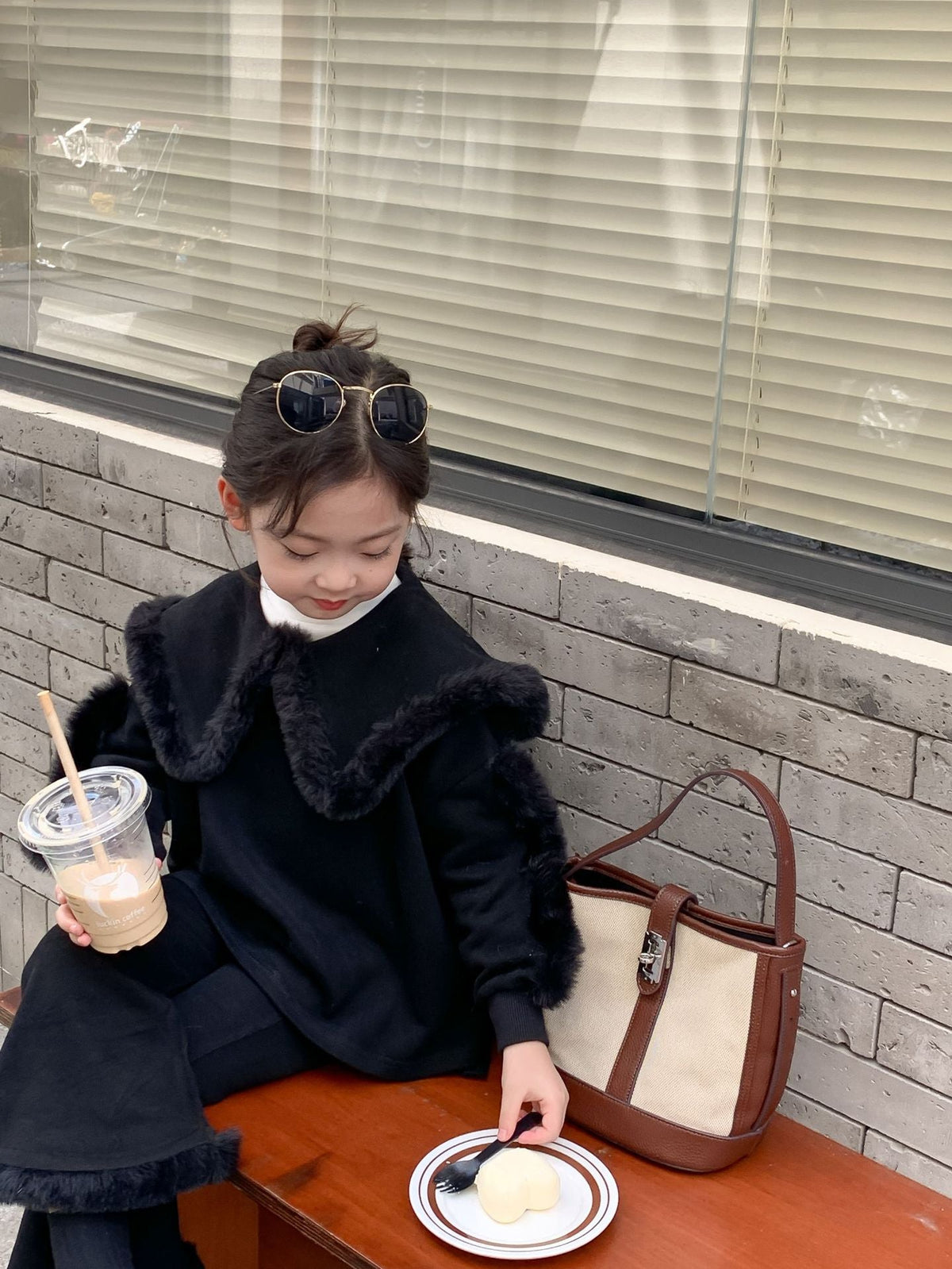 Children's Large Collar Top Fur Flare Pants Suit