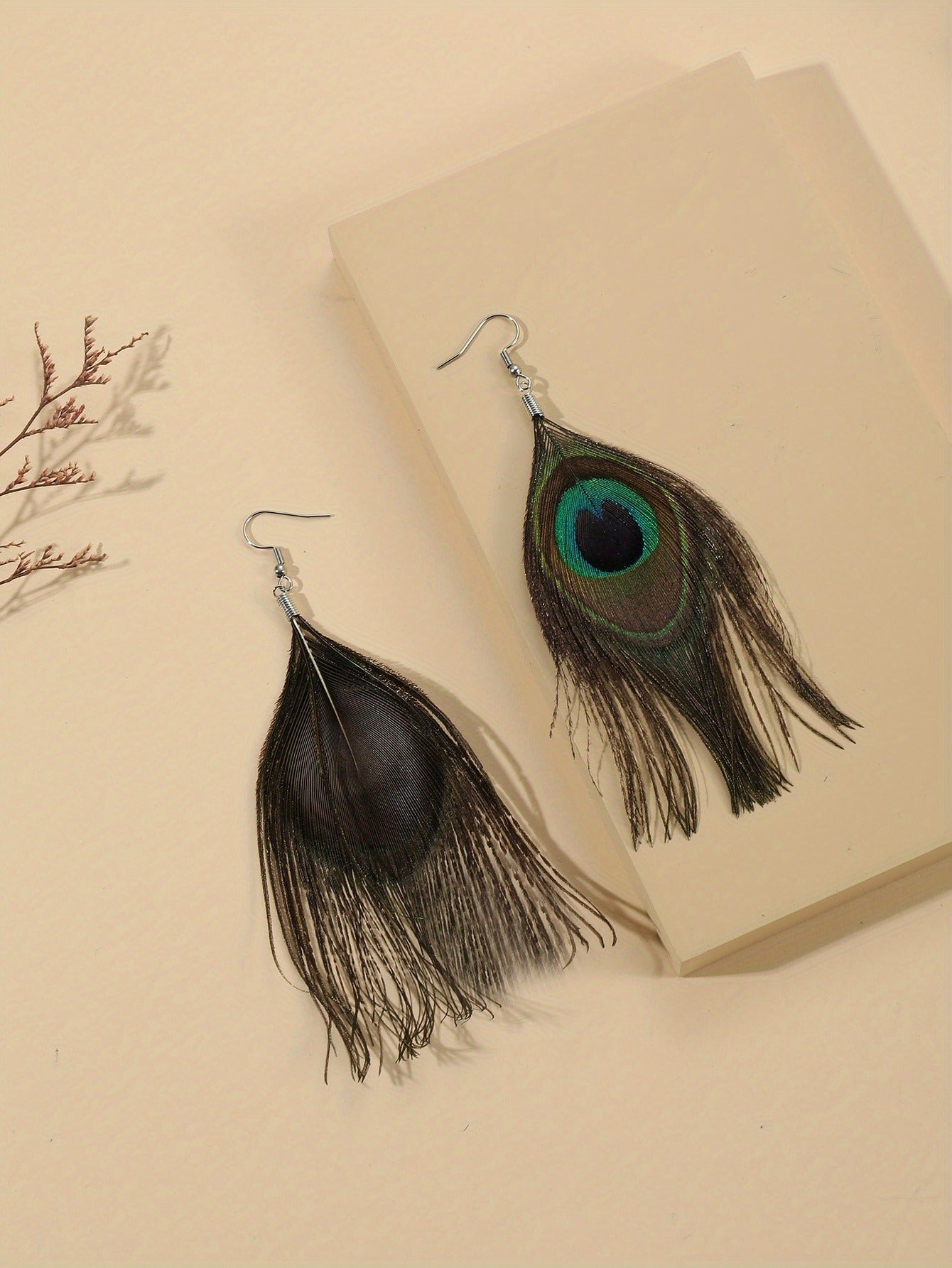 Vintage Bohemian Green Tassel Earrings with Imitation Peacock Feathers - Long Drop Earrings for Women's Dress Accessories