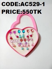 Children’s tip earrings set with box (3pair/7pair)