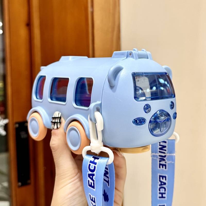 Bus Design Children's Straw Cup, Tritan Cute Plastic water pot