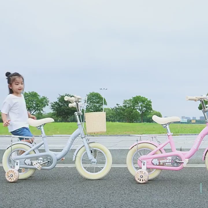 New Kidsren's Bicycle Boys and Girls 3 Years Old 4 Years Old 5 Years Old Baby Bicycle Kids Pedal New Stroller Foot40+ positive reviewsProduct repurchase rate: 27.46%1000+ people have added it to their cart video 1