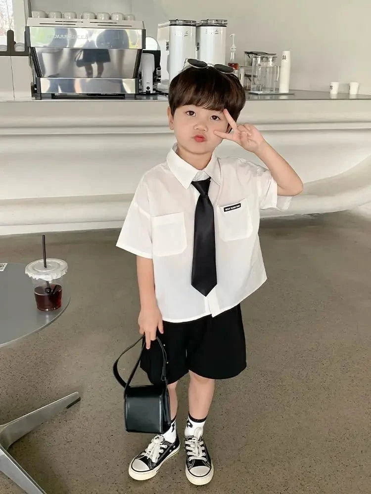 Teens Boys Summer Set Children's Wear Thin 2025 New Handsome British Style Boy White Cotton Short Sleeved Shirt+Black